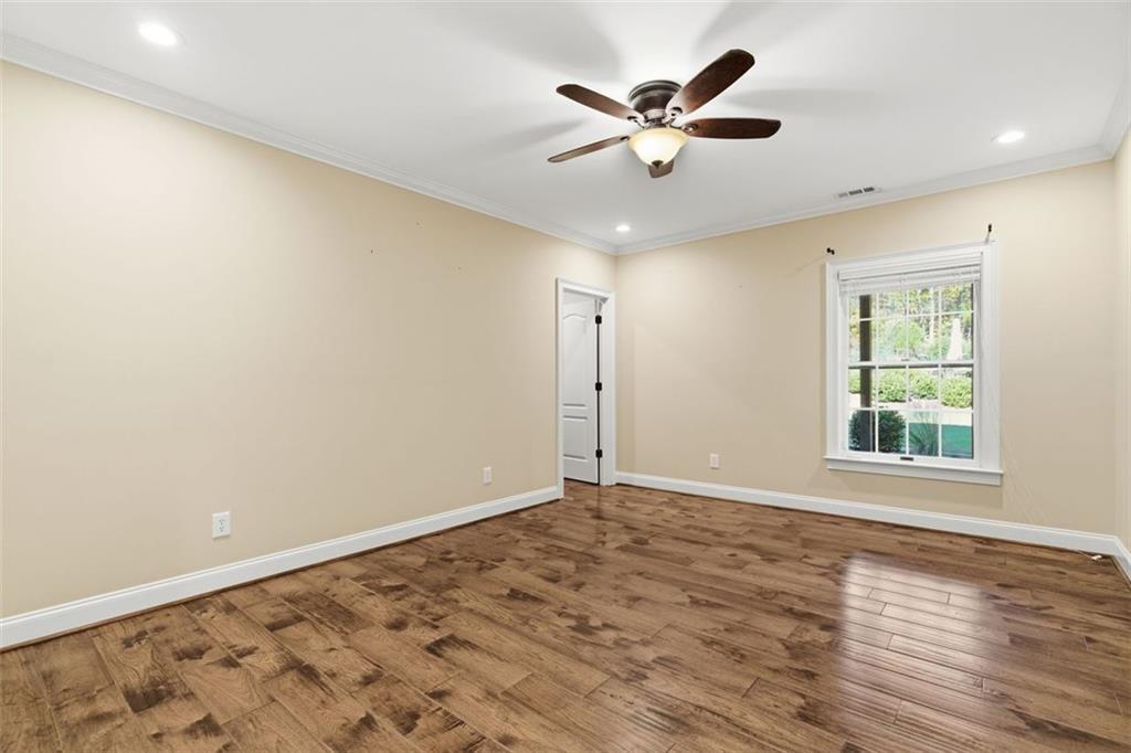 301 SW Switch Rd., Calhoun, GA 30701