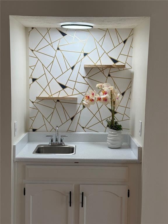 1622 Raleigh Cir., Marietta, GA 30067