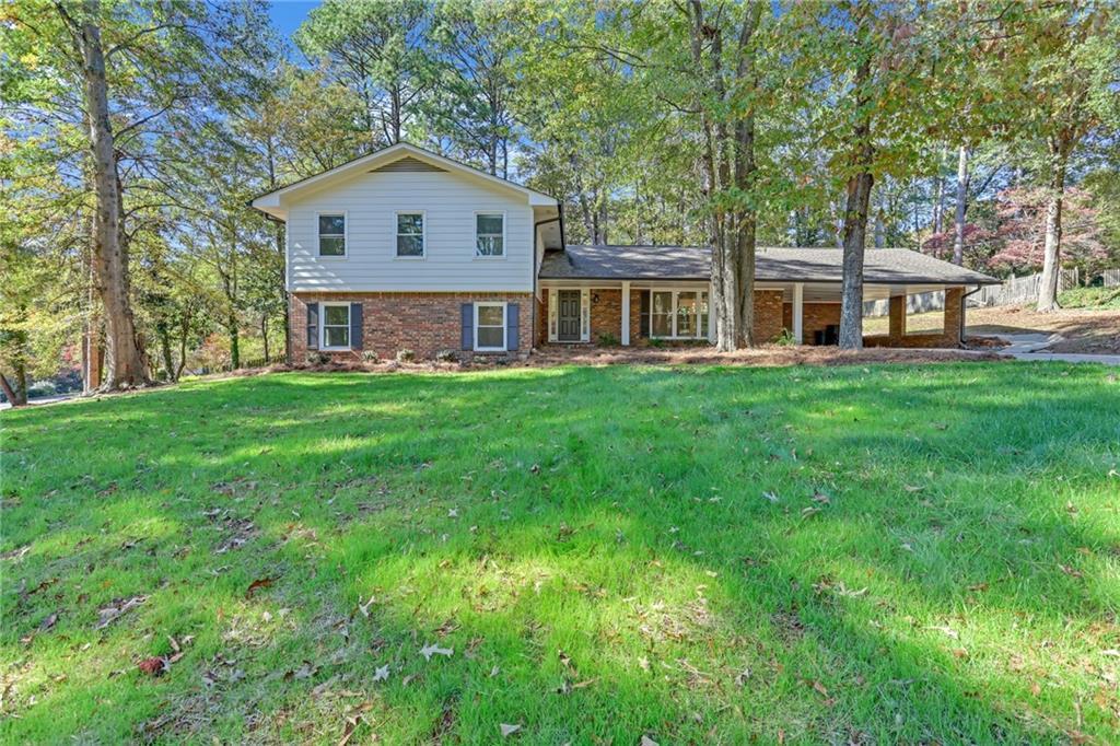 209 Arrowhead Dr., Cartersville, GA 30120