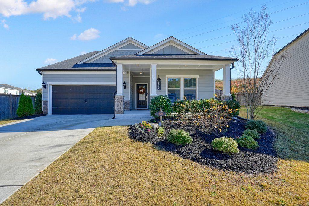 330 Davis Ln., Woodstock, GA 30188