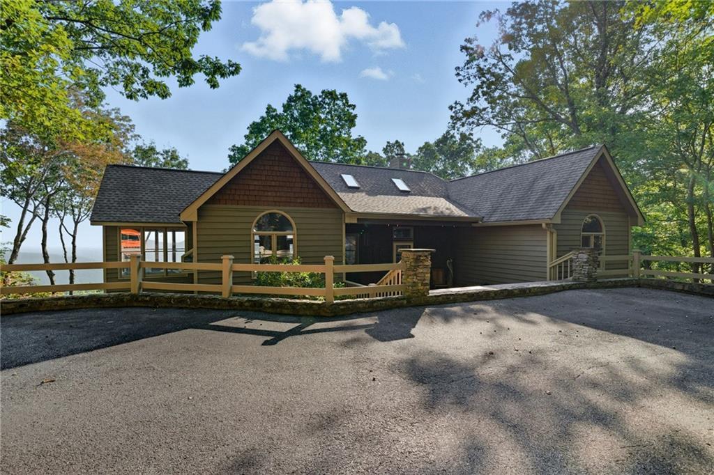 146 Wild Cherry Ln., Big Canoe, GA 30143