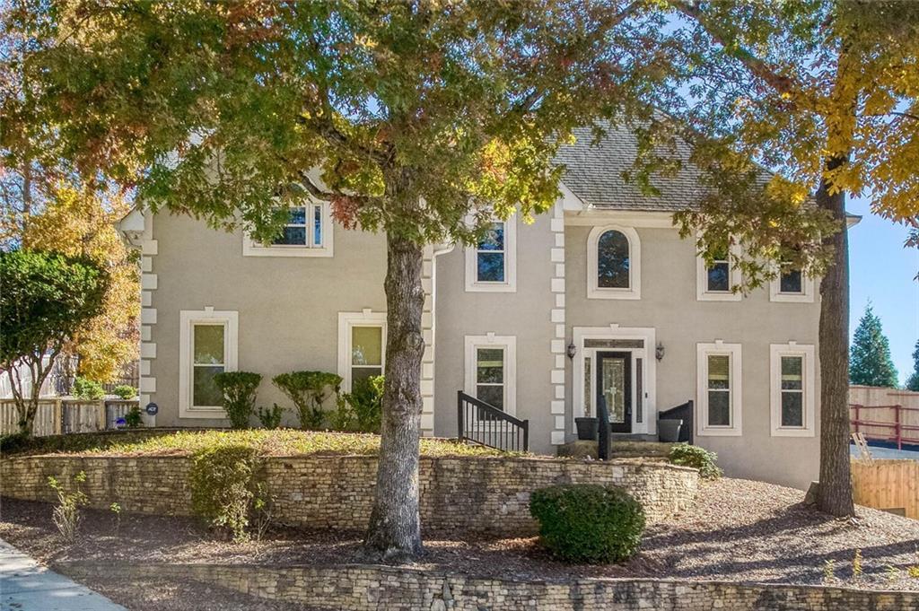 11925 Stradford Wood, Roswell, GA 30076