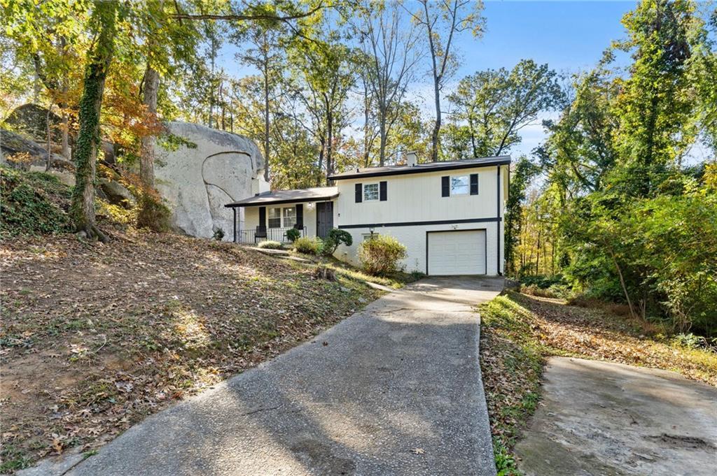 1201 Boat Rock Rd., Atlanta, GA 30331