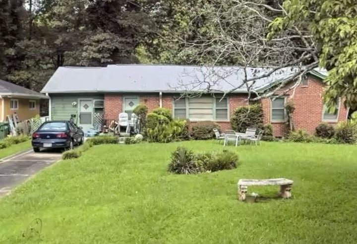 1805 Sandringham Dr., Atlanta, GA 30311