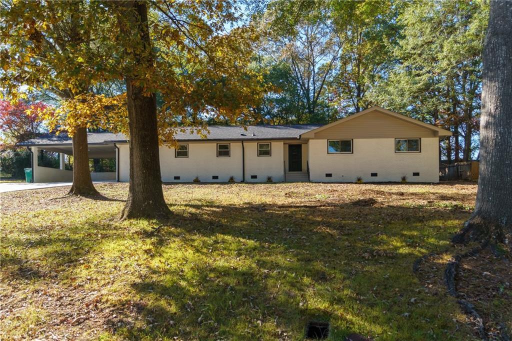 4882 Golden Dr., Mableton, GA 30126