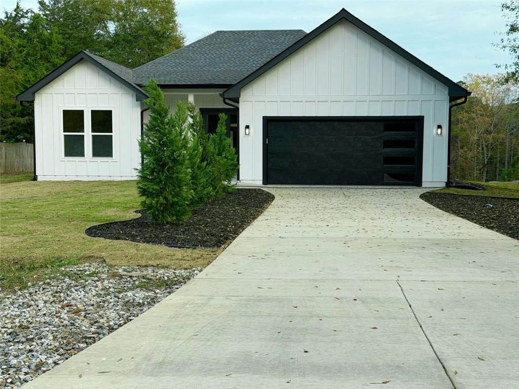 2590 Walton Downs Rd., Monroe, GA 30655