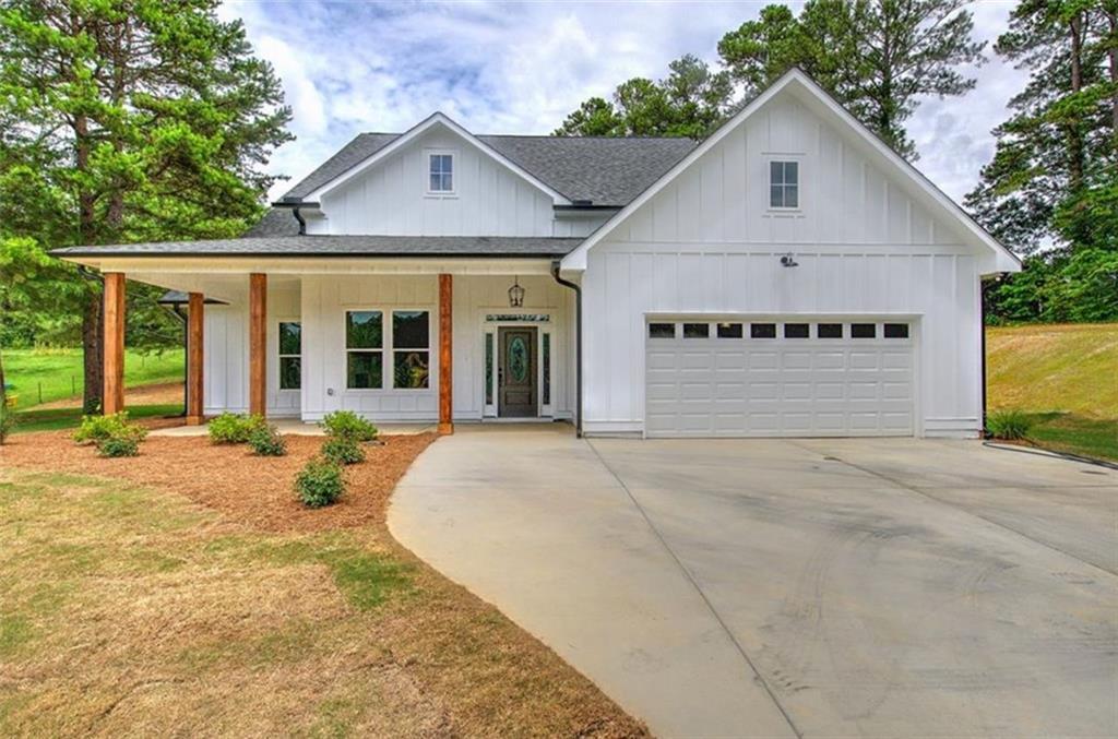 218 Newtown Rd., Calhoun, GA 30701