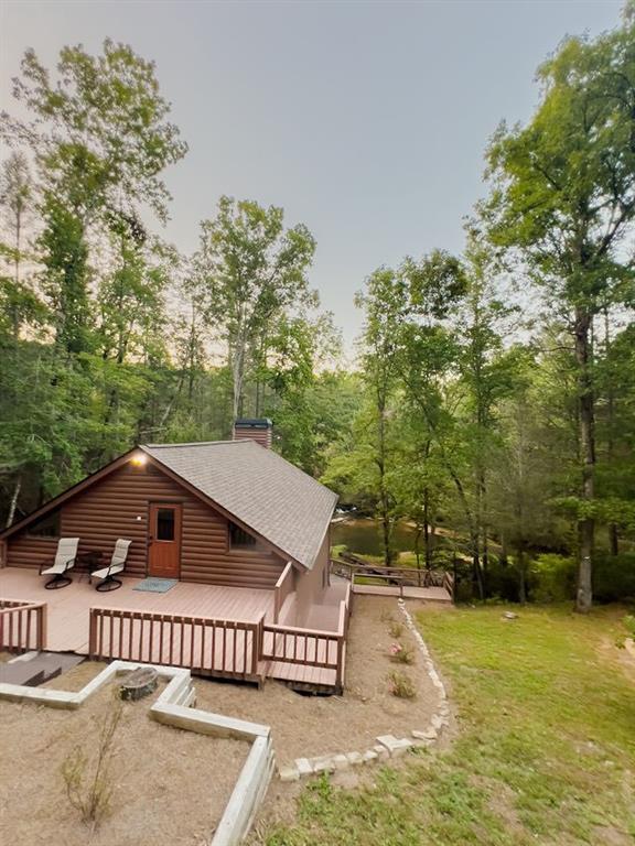 893 Hooper Rd., Cleveland, GA 30528