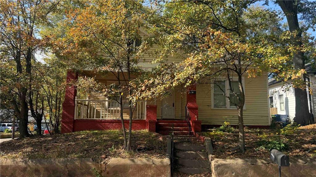 925 Tift Ave., Atlanta, GA 30038