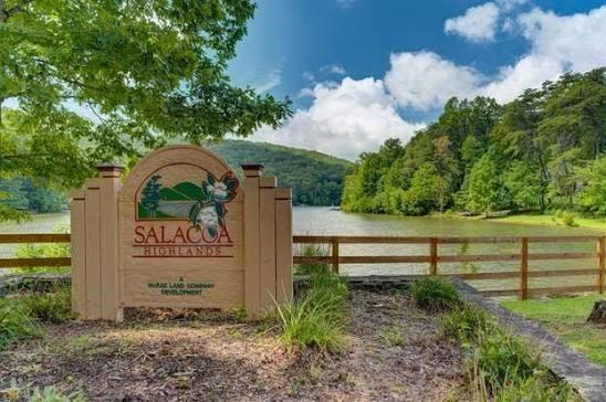 Oak, Jasper, GA 30143