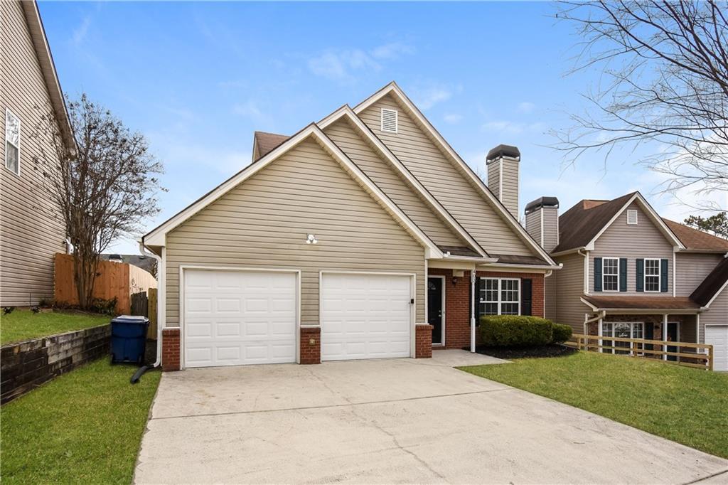 403 Providence Rd., Dallas, GA 30157