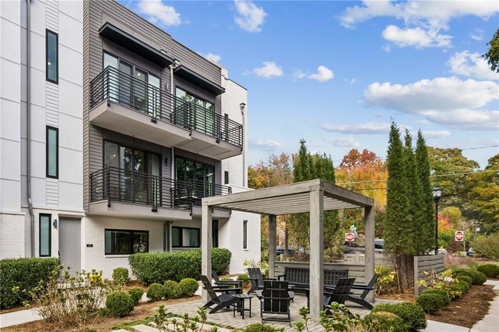 450 Plateau Pl., Atlanta, GA 30309