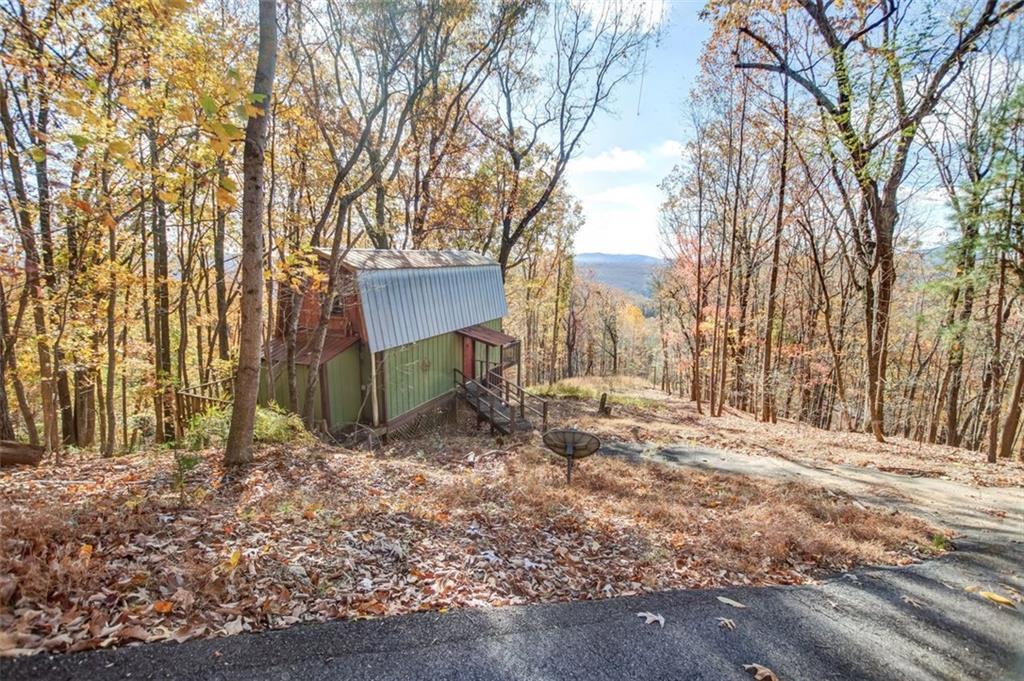 231 Look Out Ridge Rd., Cleveland, GA 30528