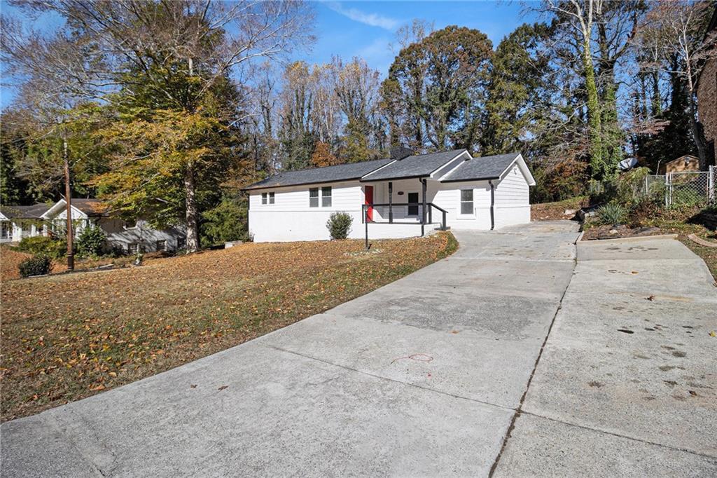 3795 King Edward Tr., Atlanta, GA 30331