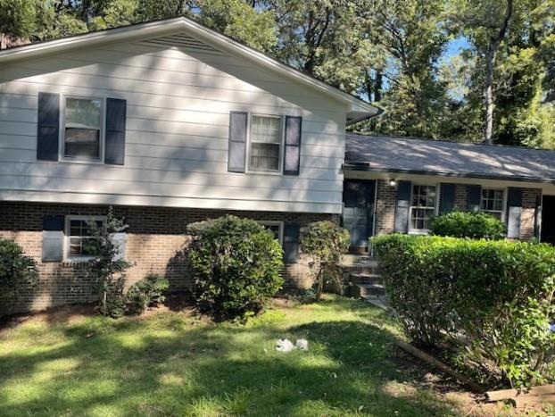 496 Woodland Dr., Gainesville, GA 30501