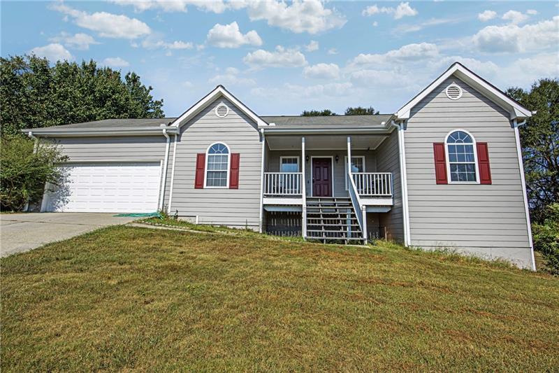 1550 Twin Manor Dr., Loganville, GA 30052