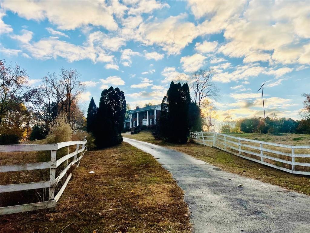 740 Patrick Mill Rd., Winder, GA 30680