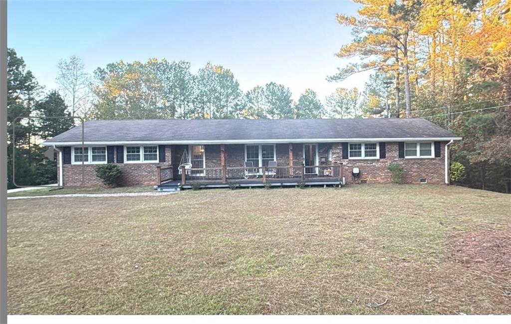 374 Lane Rd., Dallas, GA 30157