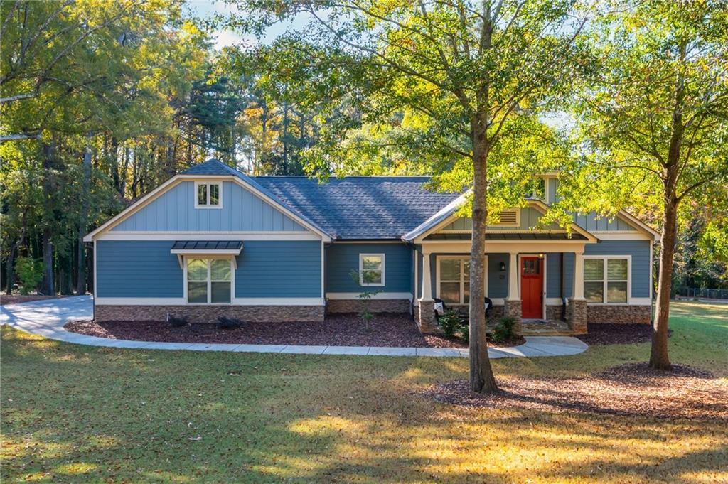 4311 Pineview Dr., Powder Springs, GA 30127