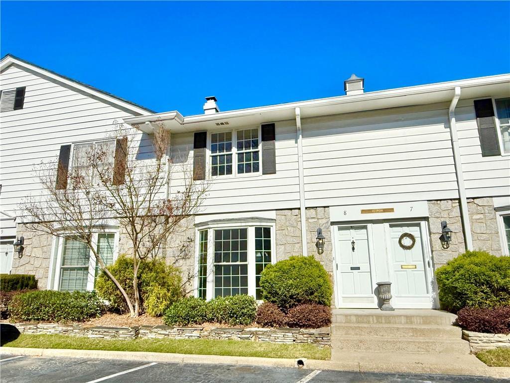 136 Peachtree Memorial Dr. #GA8, Atlanta, GA 30309