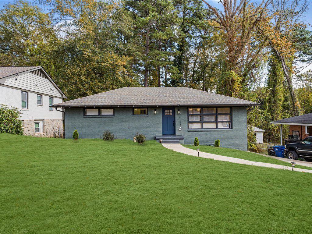 1754 Shirley St., Atlanta, GA 30310