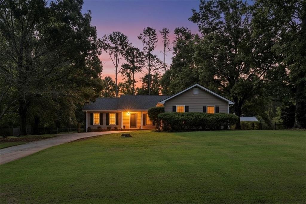 55 Tall Oak Tr., Covington, GA 30014