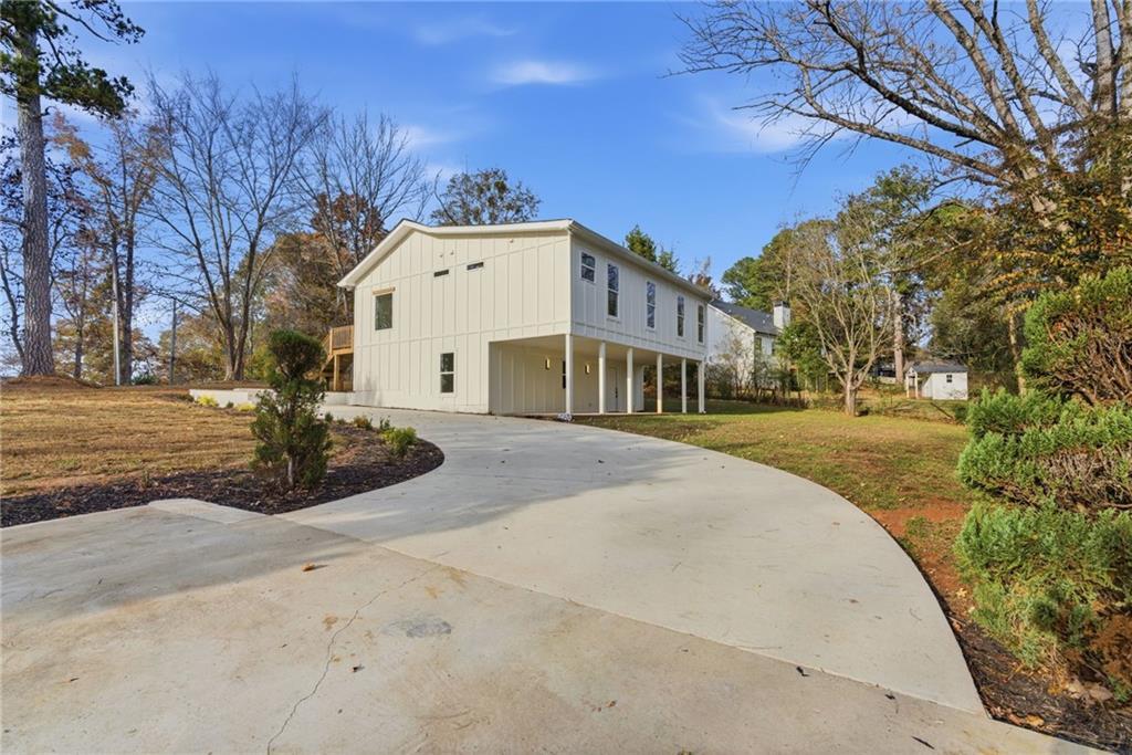 5620 Truman Mountain Rd., Gainesville, GA 30506