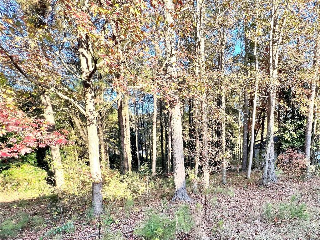 Melrose Cir., Douglasville, GA 30134