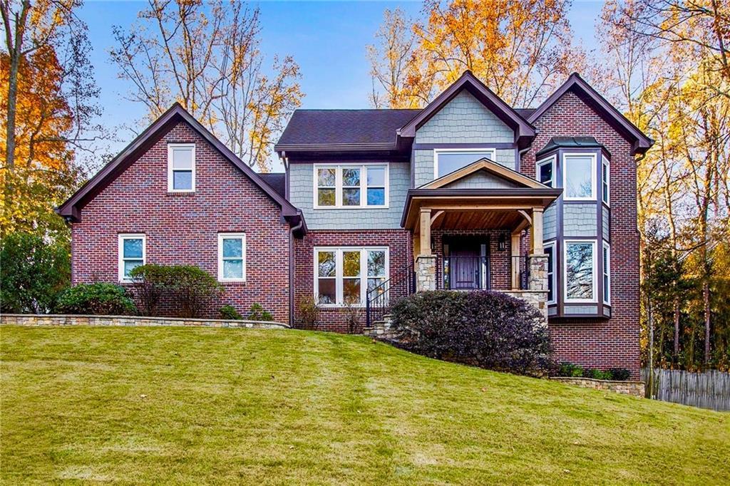 1208 Dunbrooke Ln., Atlanta, GA 30338