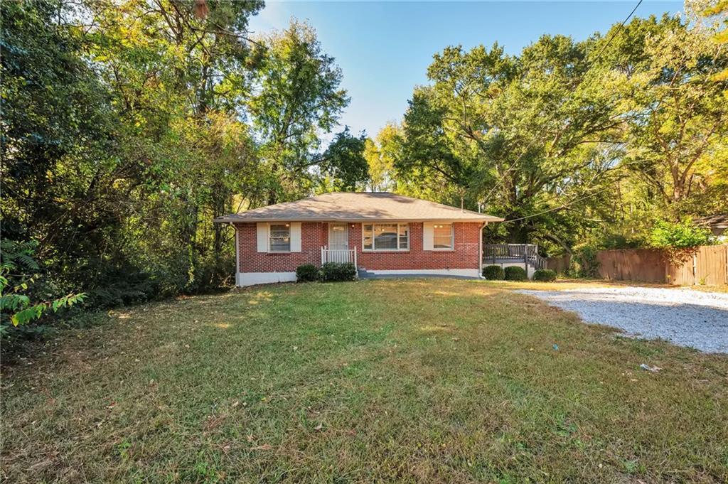 2117 Austin Dr., Decatur, GA 30032