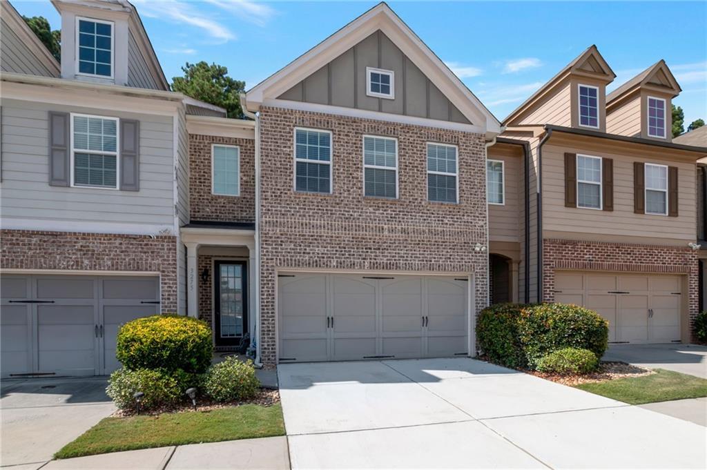 3275 Clear View Dr., Snellville, GA 30078