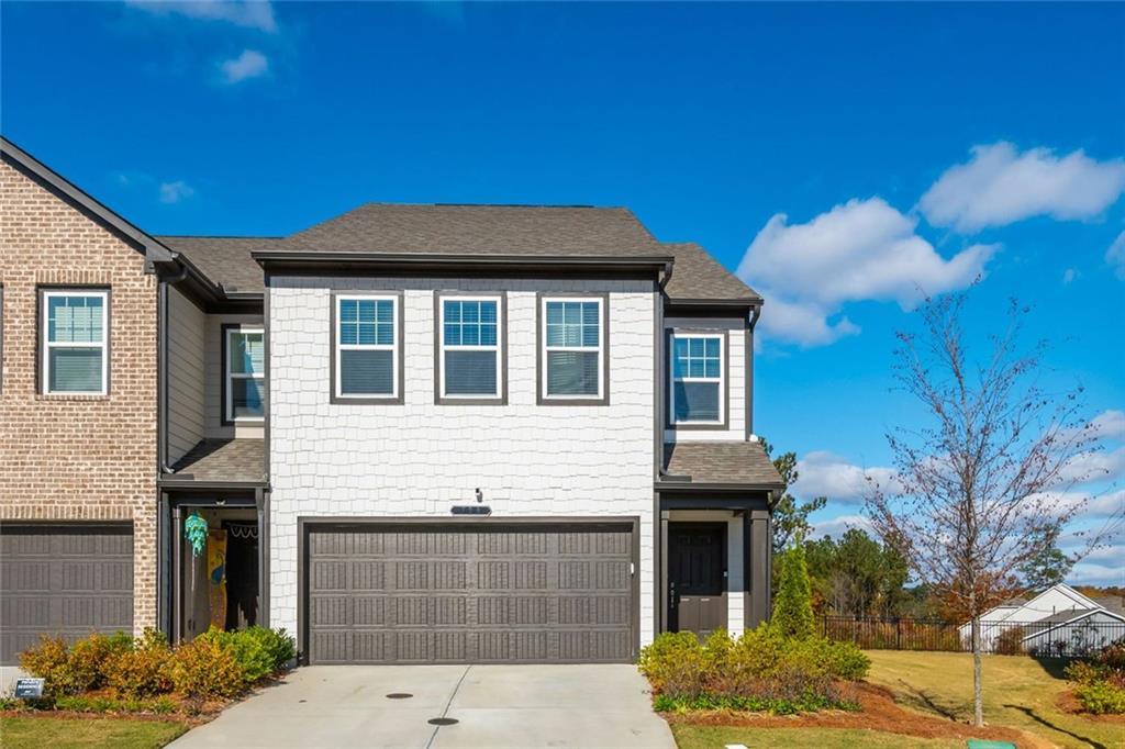 728 Rhone St., Cumming, GA 30041