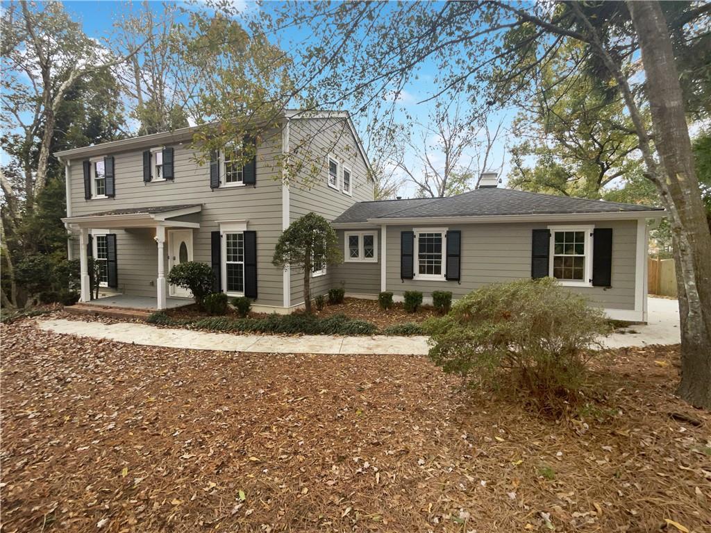 2824 Fontainebleau Dr., Atlanta, GA 30360