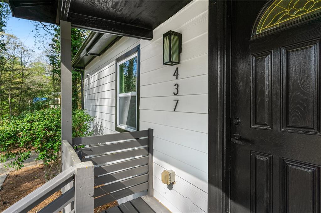 437 Collier Ridge Dr., Atlanta, GA 30318