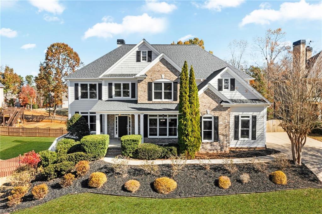 271 Ivy Hall Ln., Dallas, GA 30132