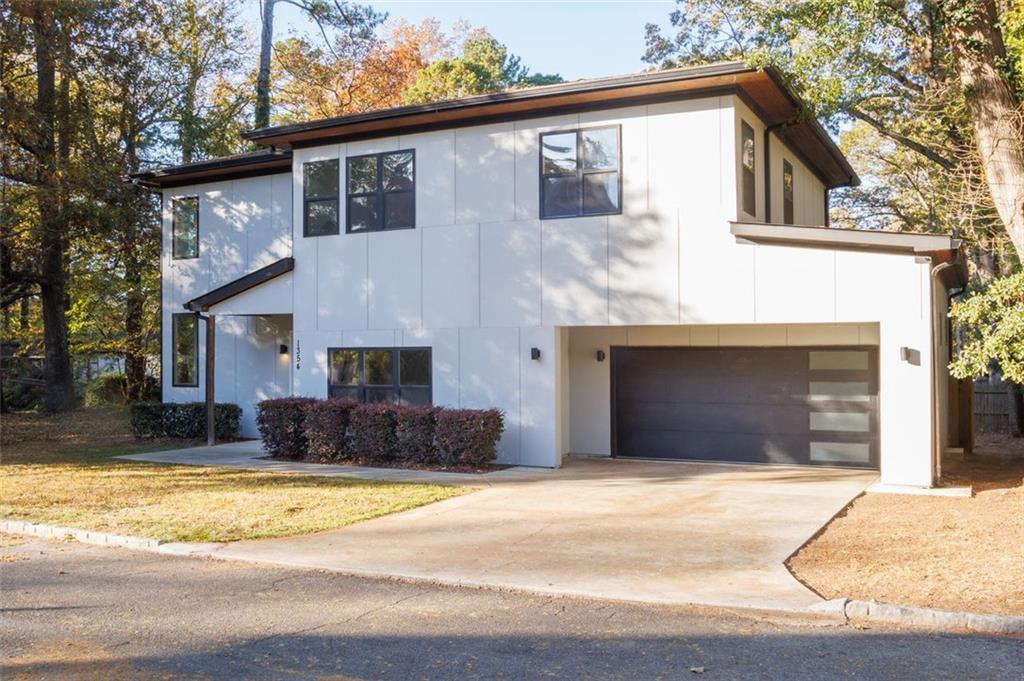 1354 Orange Blossom Ter., Atlanta, GA 30316