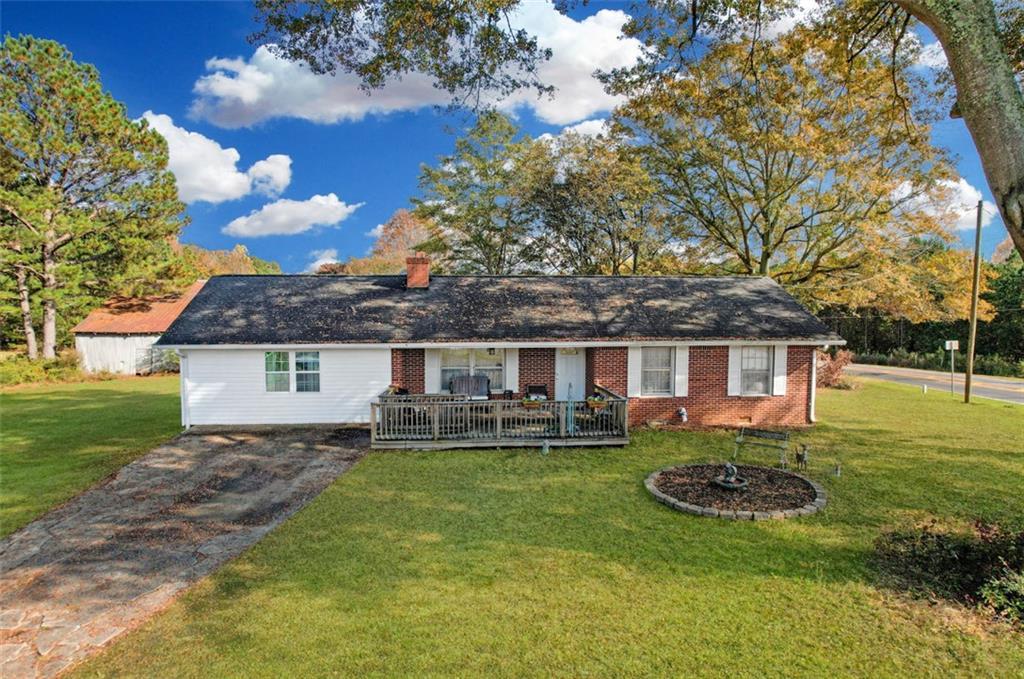 5735 Burnt Hickory Rd., Powder Springs, GA 30127