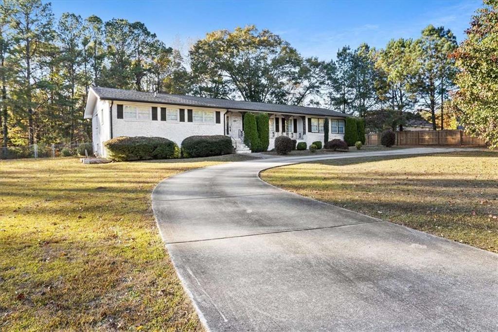 3129 Miller Rd., Lithonia, GA 30038