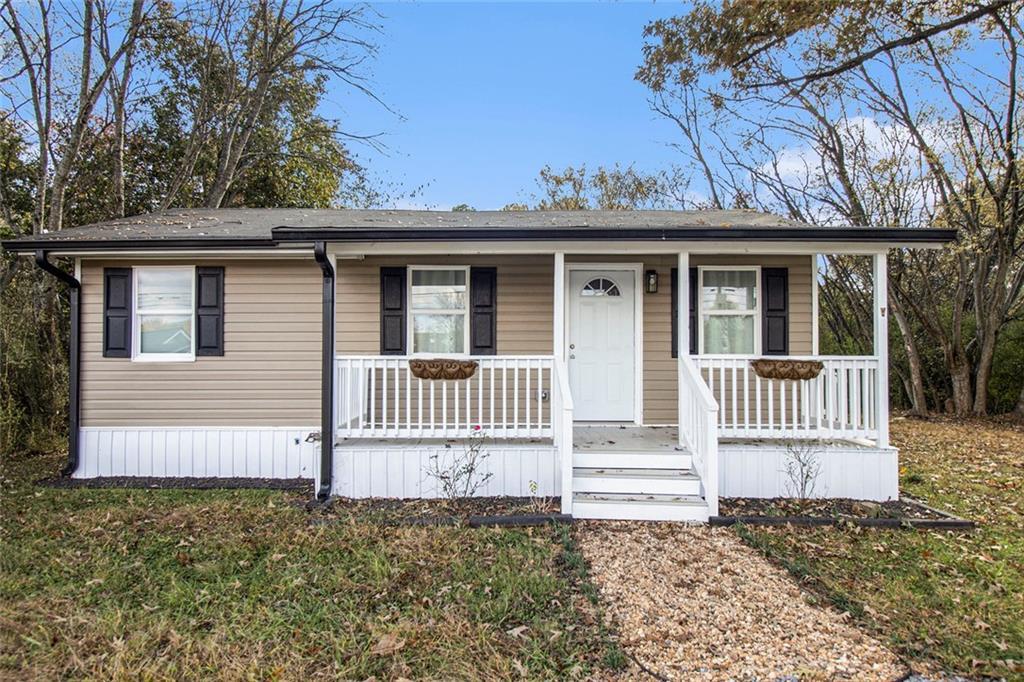 104 Gilreath Rd., Cartersville, GA 30121