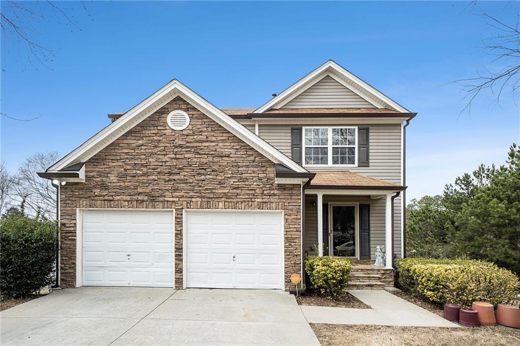665 Sable View Ln., Atlanta, GA 30349