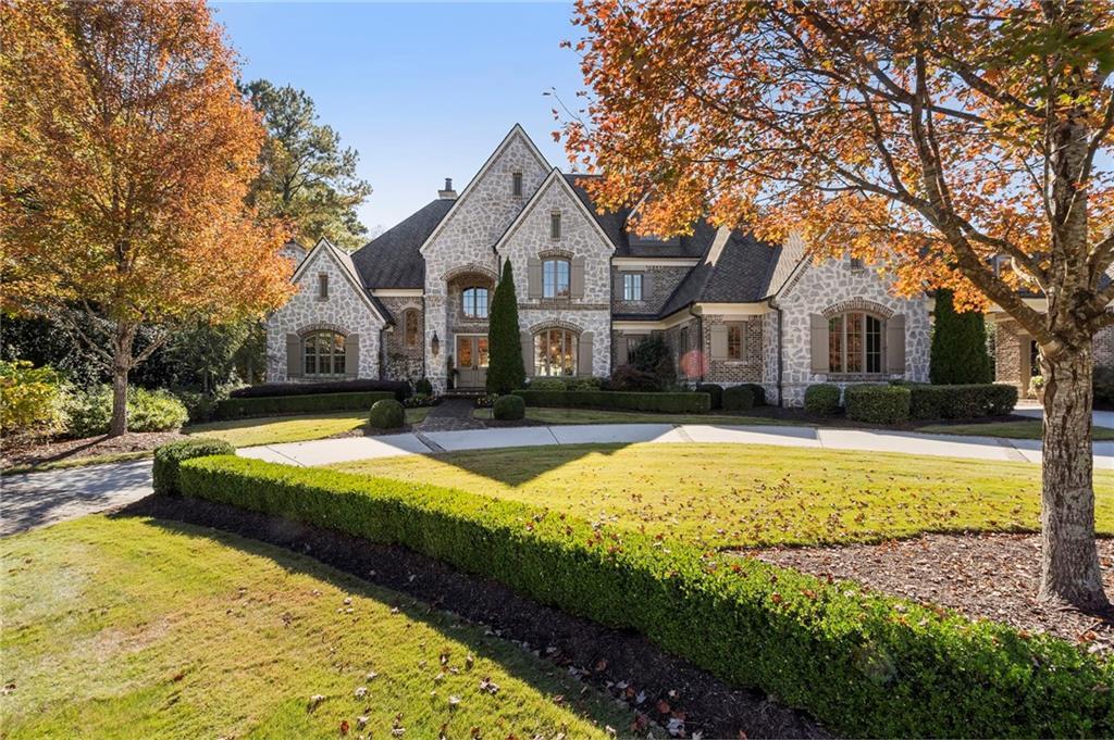 885 Vista Bluff Dr., Johns Creek, GA 30097