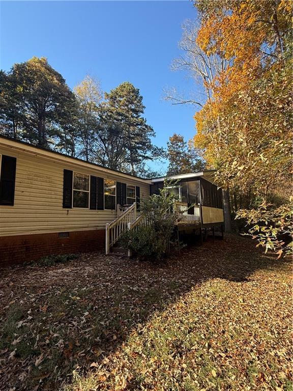 67 Forest Lake Circle Rd., Pendergrass, GA 30567