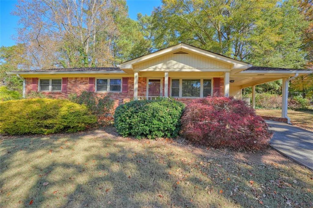 137 Douglas Dr., Mableton, GA 30126