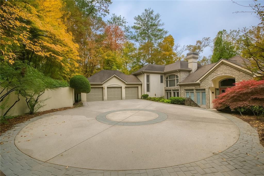 6010 Heards Dr., Sandy Springs, GA 30328