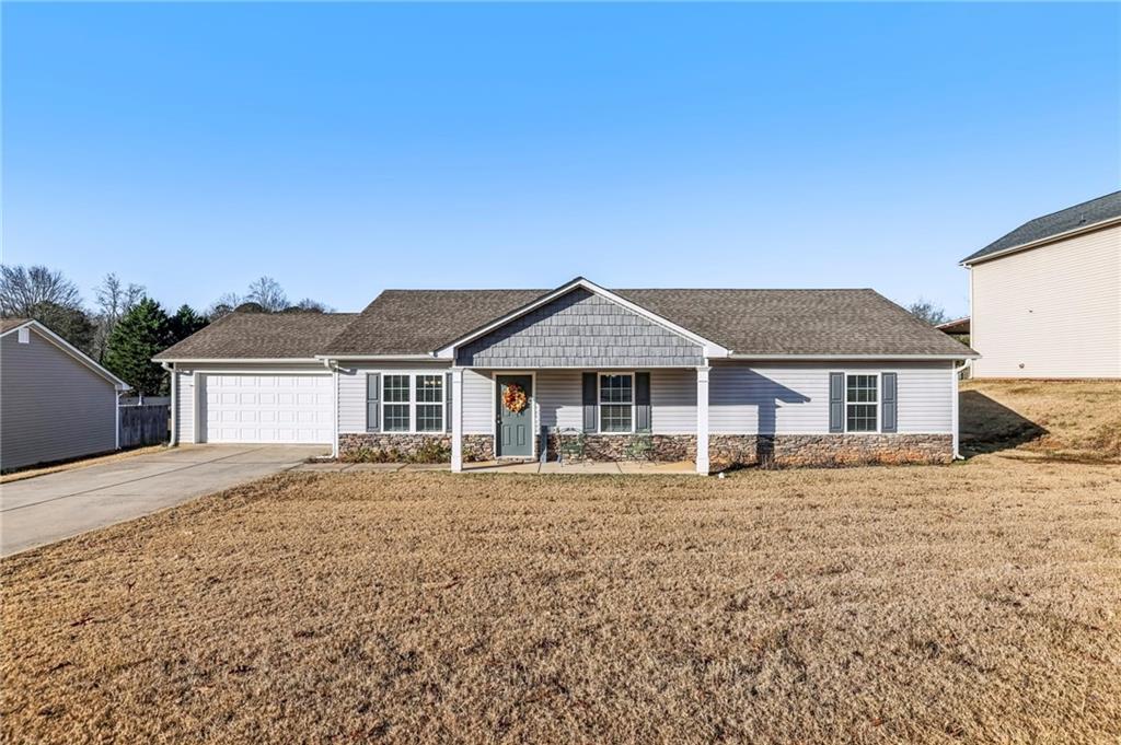 315 Angela Ln., Dawsonville, GA 30534