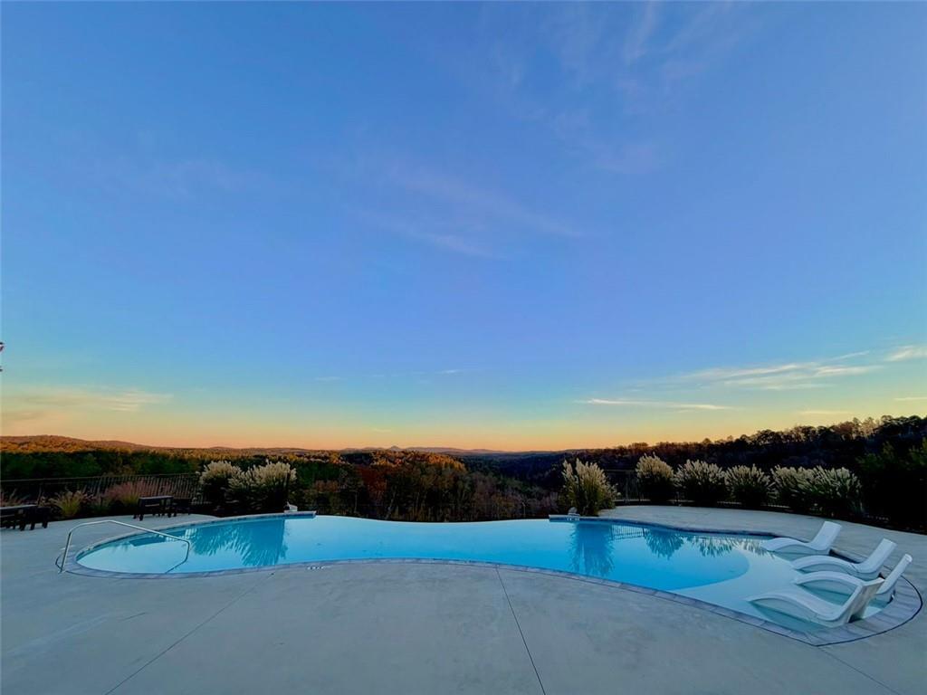 Canoe Way, Talking Rock, GA 30175