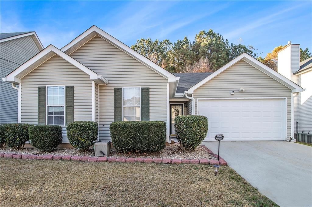 5362 Salem Springs Dr., Lithonia, GA 30038