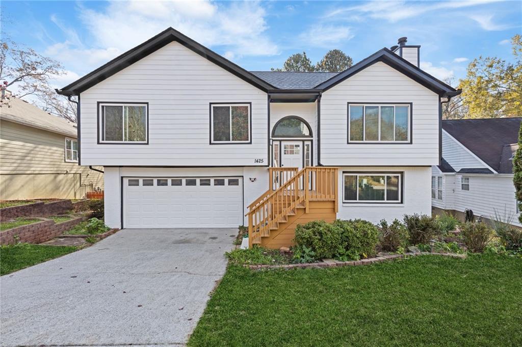 1425 Watercrest Cir., Lawrenceville, GA 30043