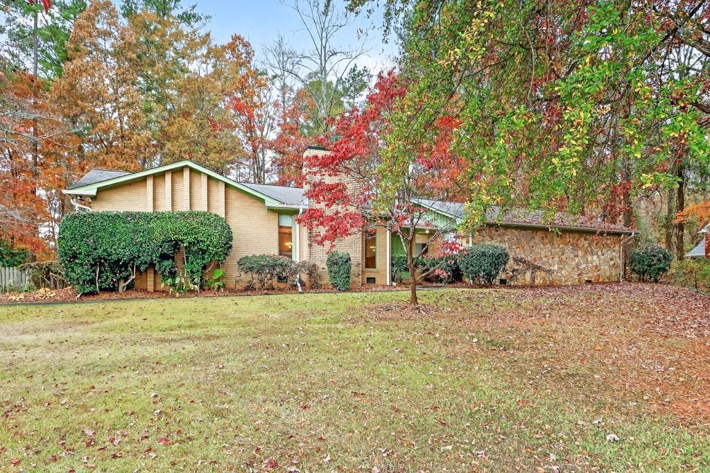4630 Brookwood Dr., Mableton, GA 30126