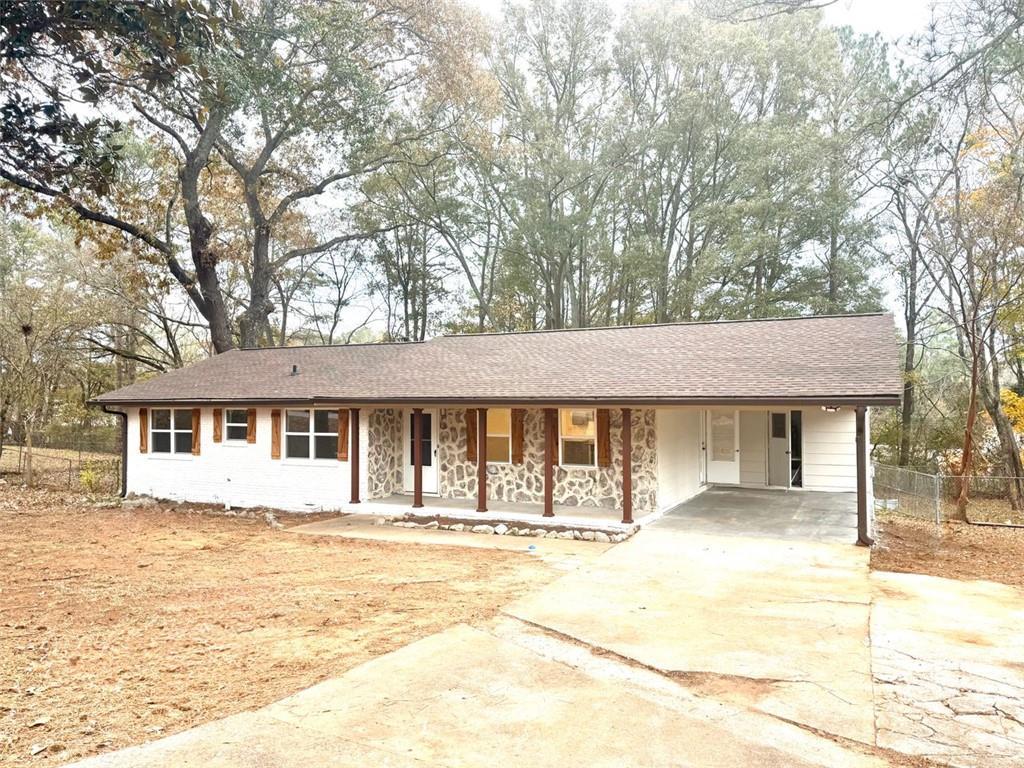 502 Bavarian Dr., Palmetto, GA 30268